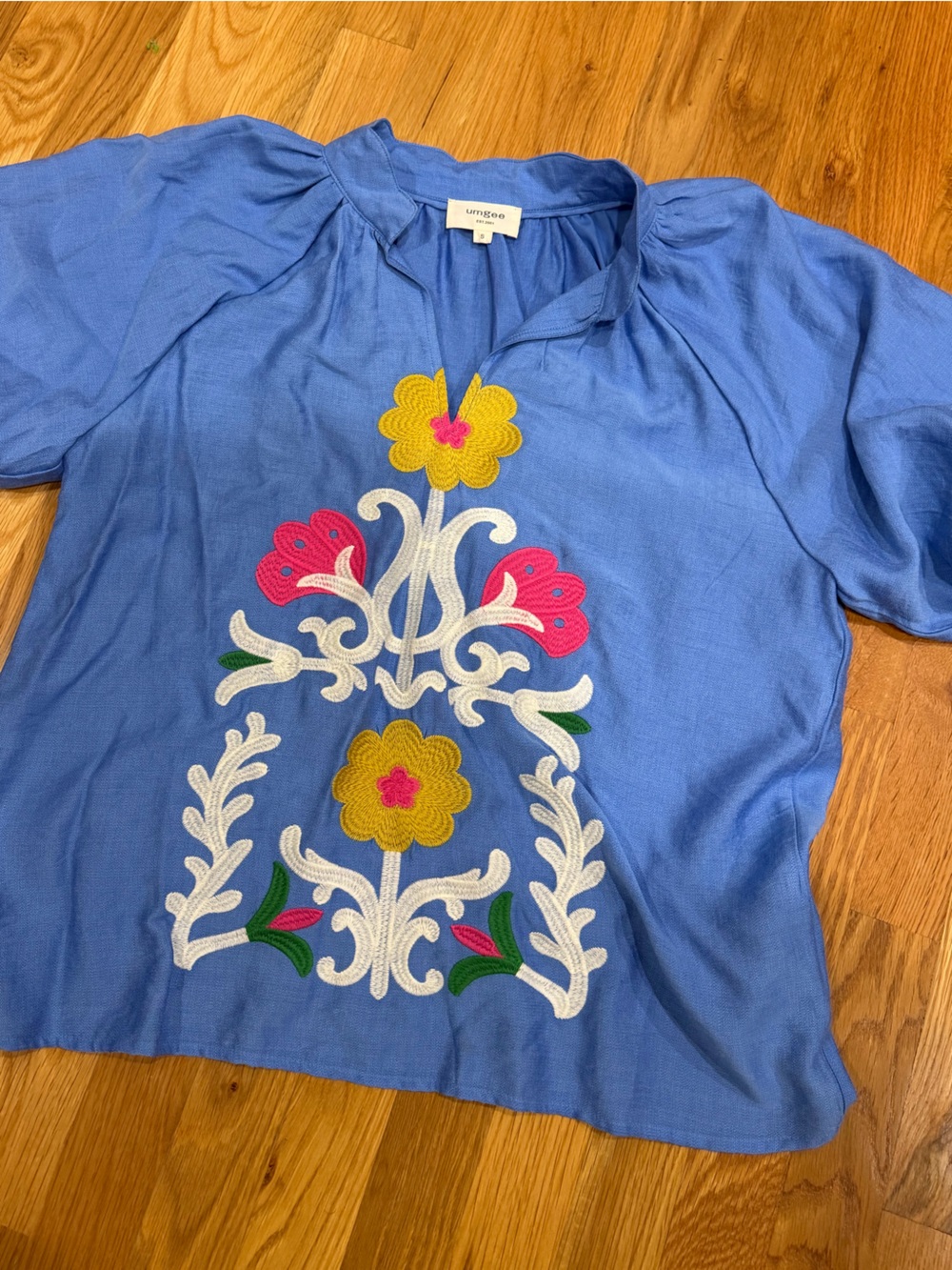 Umgee Blue Embroidered Floral Peasant Blouse
